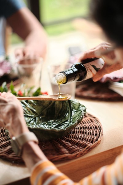 Olive-oil tastings